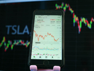 投票引发特斯拉市值蒸发590亿美元，马斯克要被查？