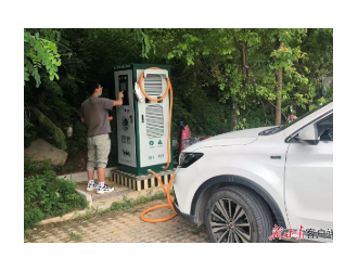 国网甘肃电力推动充电网络建设