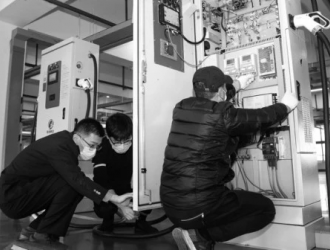 湖州市德清县市场监管局积极推进存量电动汽车充电桩计量检定改造