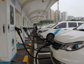 自驾体验式调研湖南电动汽车充电桩建设