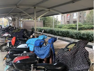 充电桩装了又拆 电动车充电不方便