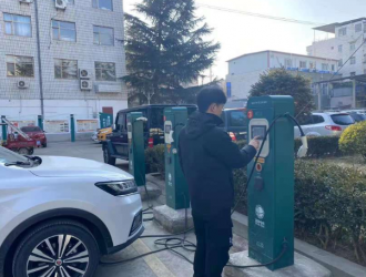 甘肃天水麦积：加大充电桩建设方便居民出行