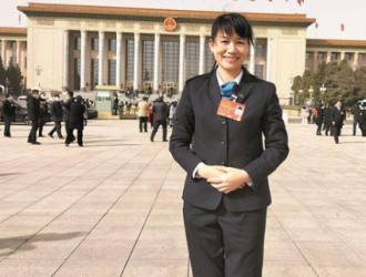 充电桩安装存阻碍，影响推广普及