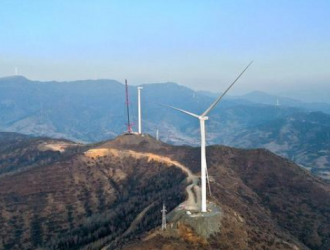 山西岚县风电项目全容量并网发电