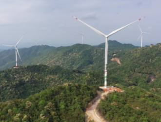 山东省济宁市泗水风电场项目11台风机实现并网发电