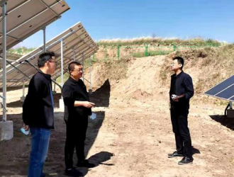 郭冠亚深入白驼村调研分布式光伏建设和乡村产业发展工作(图)