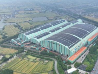 江苏最大跨度弧形光伏建筑一体化项目建成并网