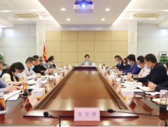 海盐部署扩投资和整县光伏推进工作