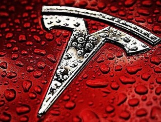 马斯克又在中国“下一盘大棋”